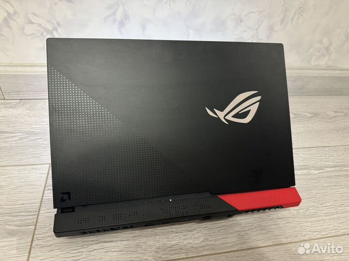 Asus Rog Strix G15 RX6800m/16gb/R9 5900HX