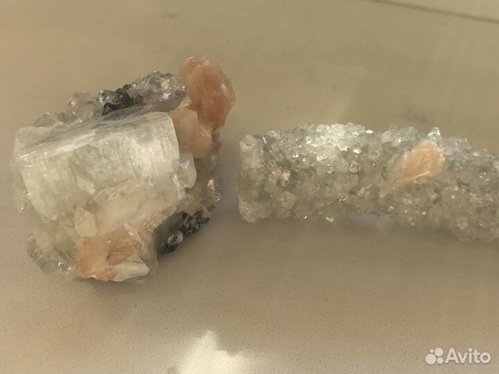 Натуральные камни и минералы