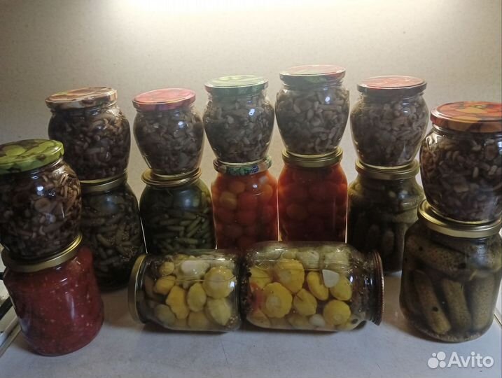 Яйцо для диет питания, дом консервация, овощи с