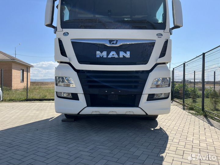 Бампер в сборе ноускат Man TGX