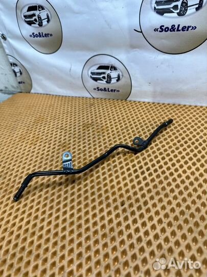 Трубка системы охлаждения Volkswagen Passat CC