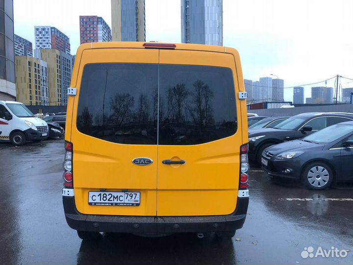 Водитель на перевозку инвалидов колясочников