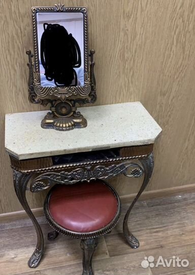 Антикварная мебель набор