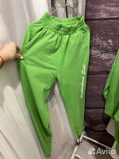 Спортивный костюм