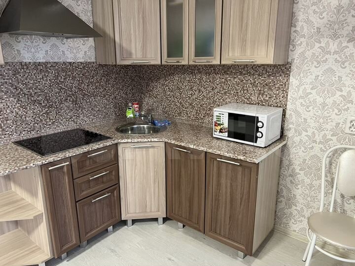 1-к. квартира, 30 м², 13/17 эт.