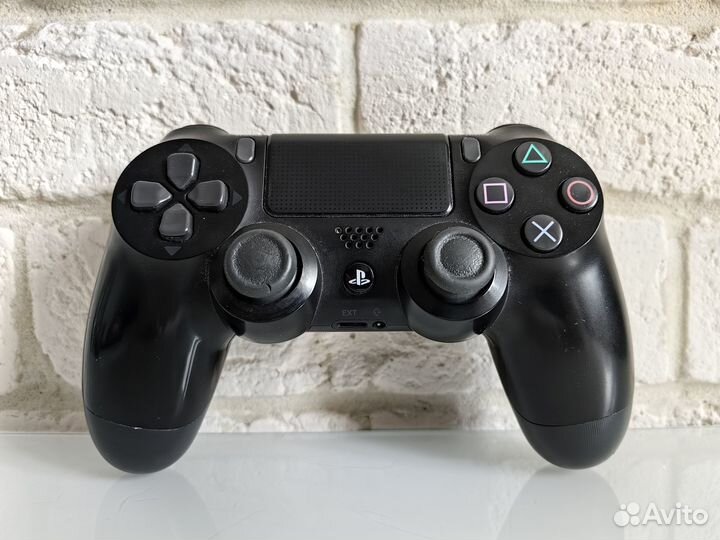 Оригинальный геймпад PS4 DualShock черный