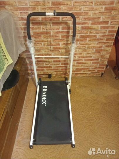 Беговая дорожка новая