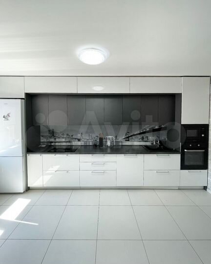 5-к. квартира, 172 м², 3/3 эт.