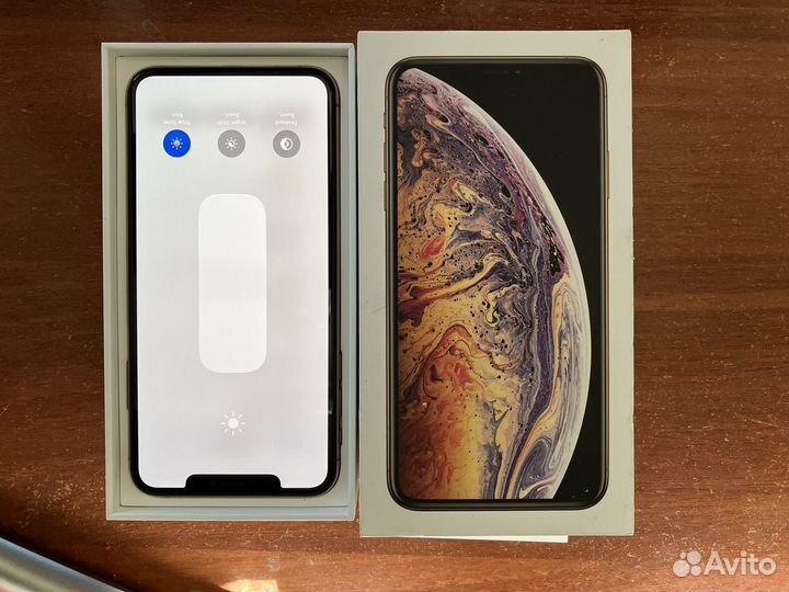 iPhone Xs Max, 64 ГБ