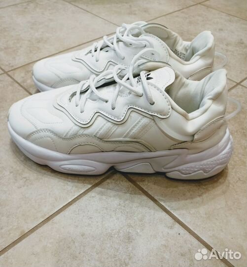 Кроссовки adidas