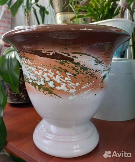 Керамический цветочный горшок