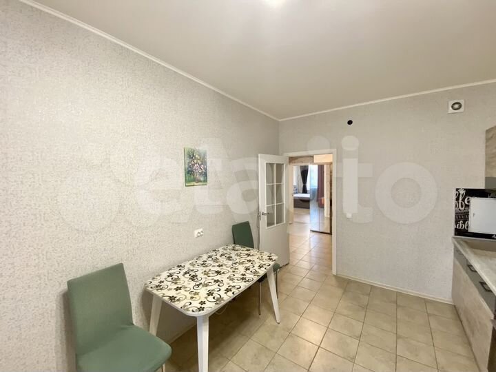 2-к. квартира, 52 м², 17/17 эт.