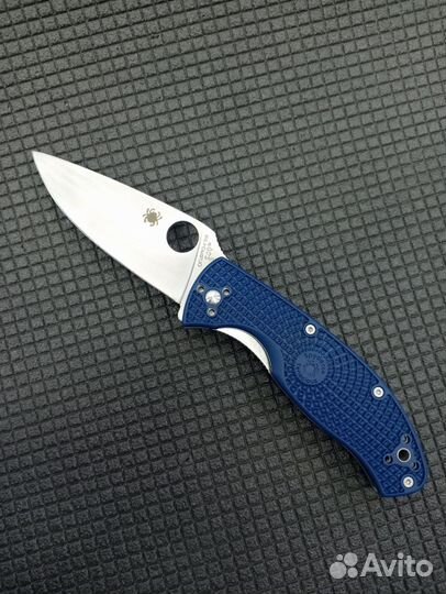 Нож Spyderco Tenacious Lightweight