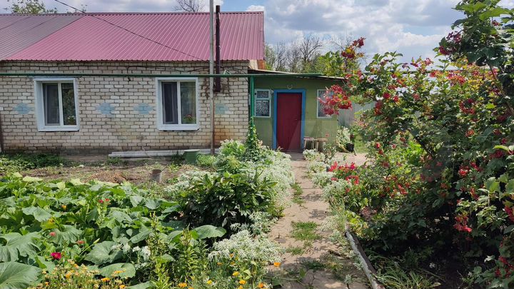 Дом 71,8 м² на участке 1 сот.