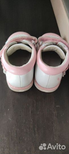 Туфли для девочки 18 размер