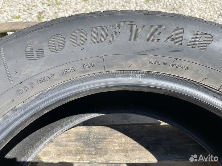 Goodyear Vector 4Seasons Gen-2 SUV 255/60 R18