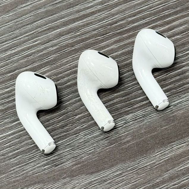 Левые AirPods Pro 2 (A3048) внешне 3/5, оригинал