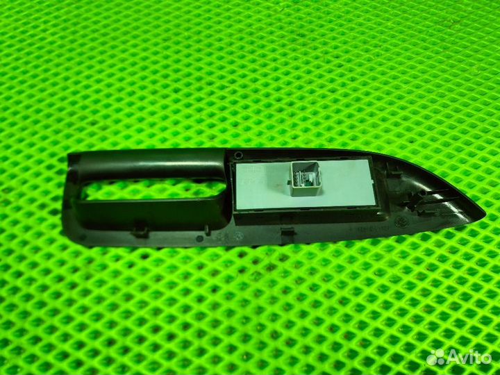 Блок управления стеклоподъемниками Octavia A5