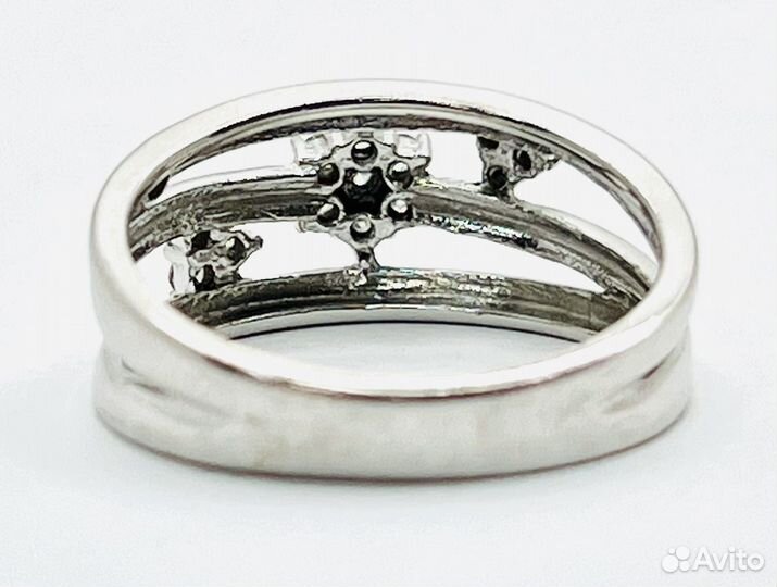 Золотое кольцо с бриллиантами