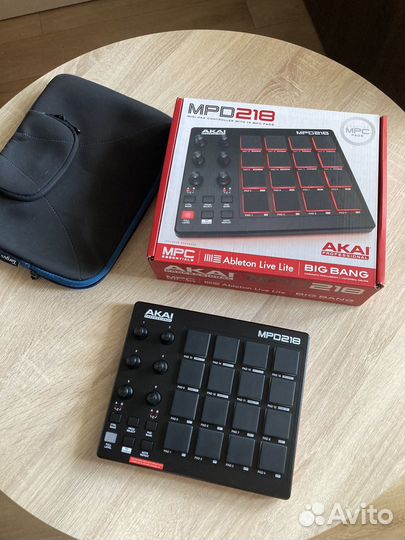 Akai mpd 218