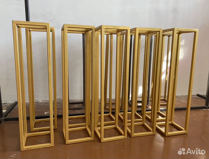 Стойка для цветов