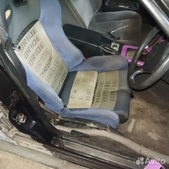 Спортивное сидение полуковш Bride Low Max