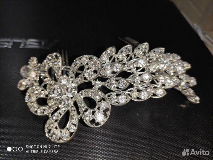 Шпилька, гребень