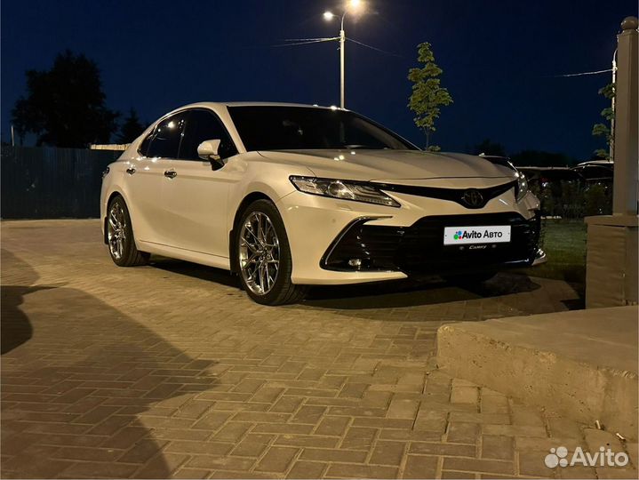 Toyota Camry 2.5 AT, 2018, 150 000 км