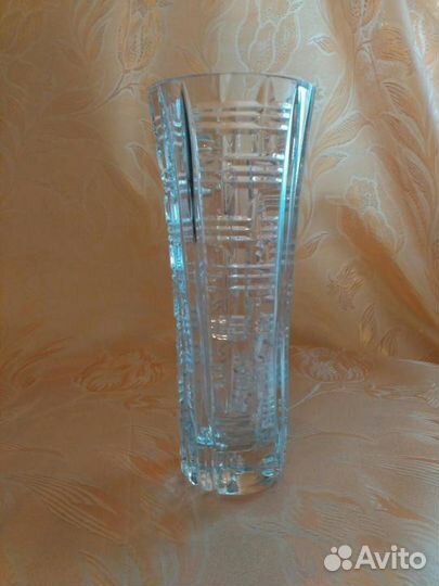 Вазы хрустальные