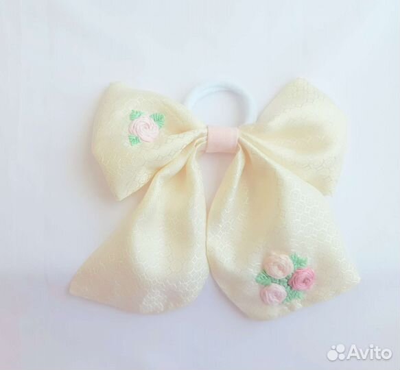 Бант на голову