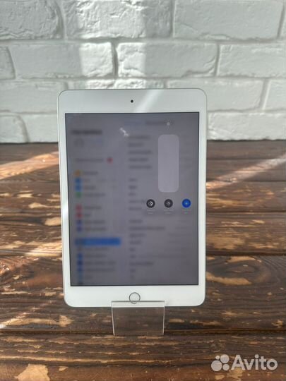 Планшет Apple iPad Mini 5 64gb Wi-fi