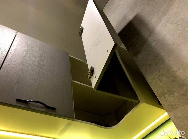 Кухонный гарнитур 