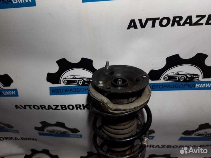 Стойка амортизатора передняя правая Bmw 3 E90
