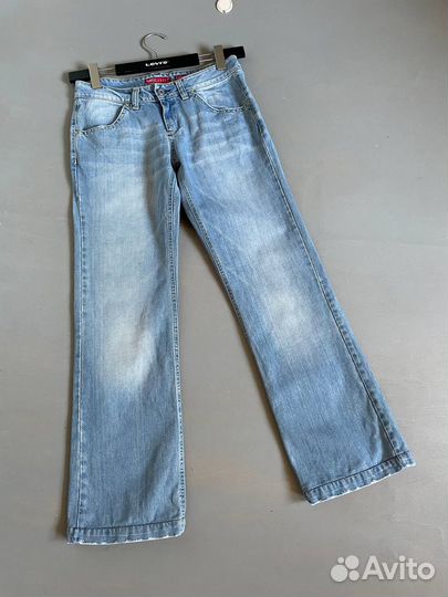 Джинсы небольшой клеш Италия