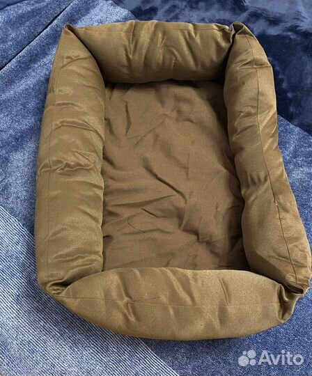 Лежанка для кошек и собак