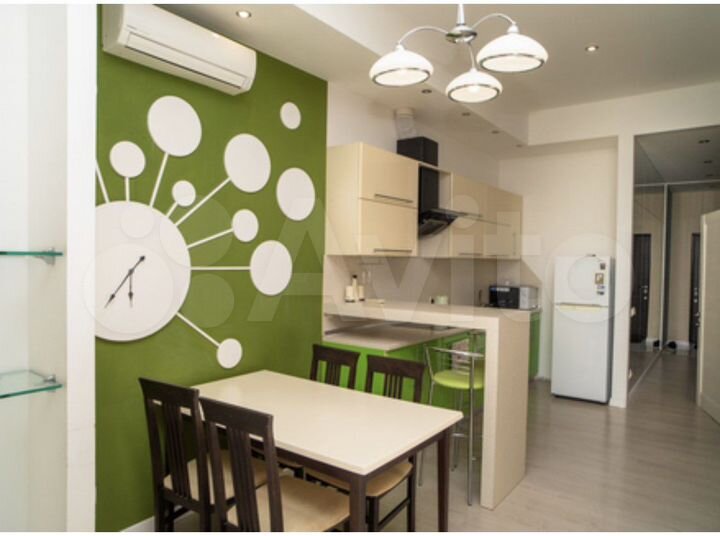 2-к. квартира, 58 м², 10/18 эт.