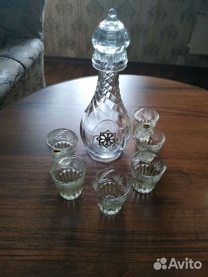 Штоф графин и рюмки
