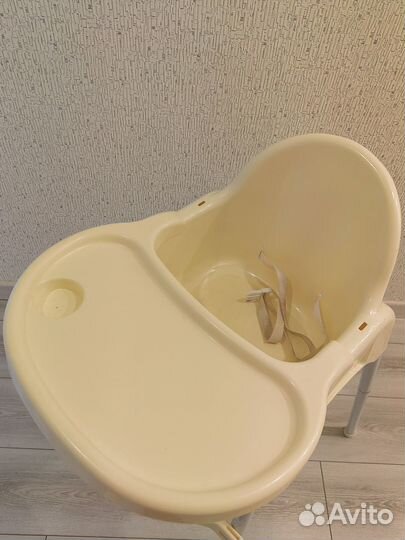 Детский стульчик для кормления