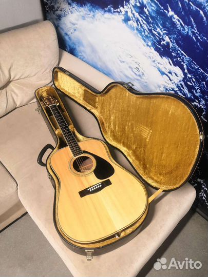 Акустическая гитара Yamaha FG-300D (Япония)