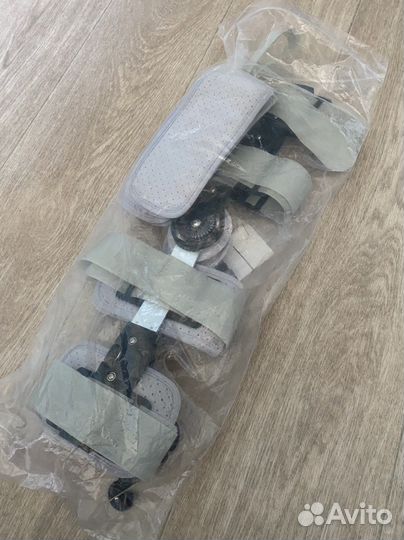 Ортез на коленный сустав, бандаж, тутор