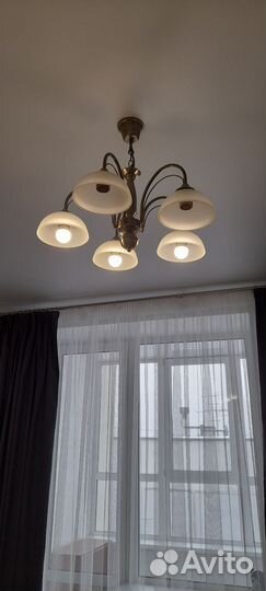 Люстра потолочная бу