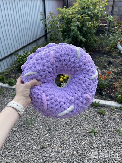 Подушка пончик