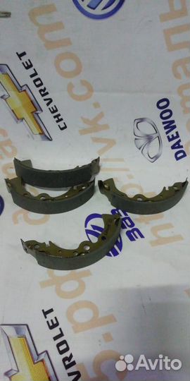 Колодки задние новые Nissan Almera Classic N16 Sun