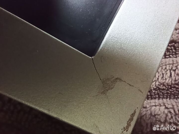 Монитор benq Q7T4