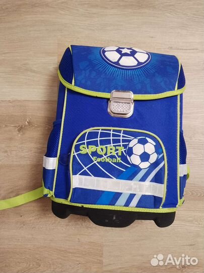 Новый портфель школьный дм