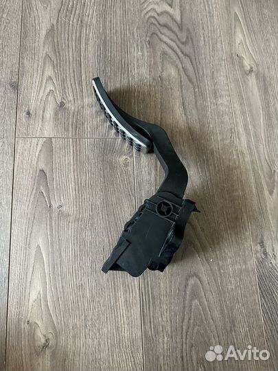 Педаль газа Mercedes B-Class W246