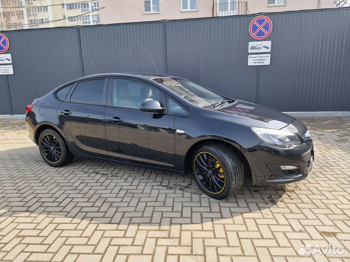 Opel Astra 1.6 МТ, 2013, 147 200 км