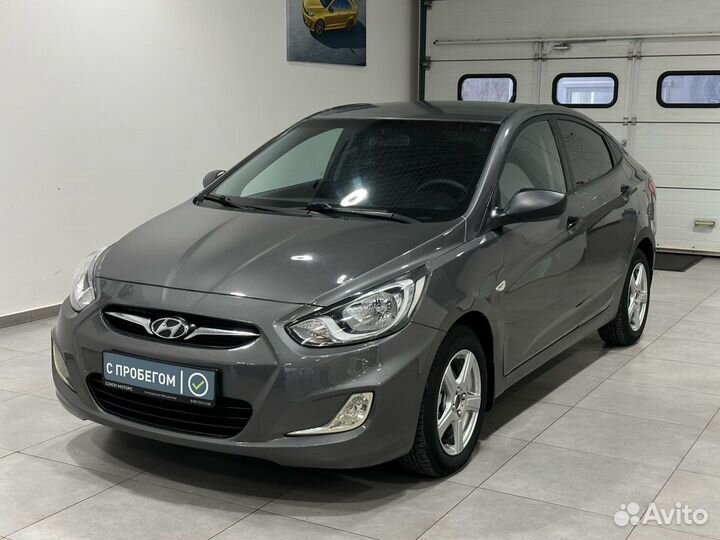 Hyundai Solaris 1.4 AT, 2012, 327 000 км