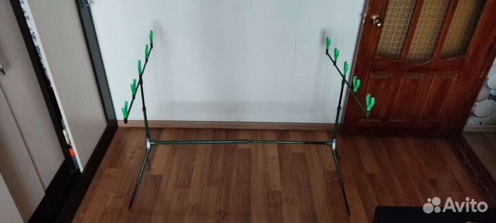 Род под, удилища, удочки в сборе и прочее