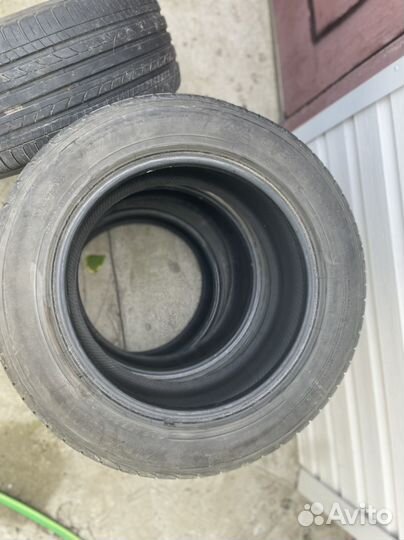 Yokohama AVS Decibel V550 225/55 R16 99V